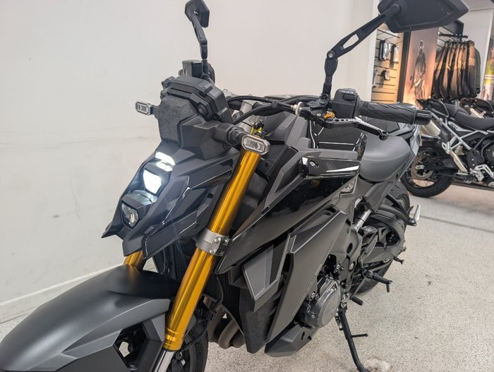 2023 Suzuki GSX-S1000 Black