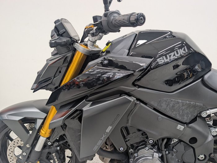2023 Suzuki GSX-S1000 Black
