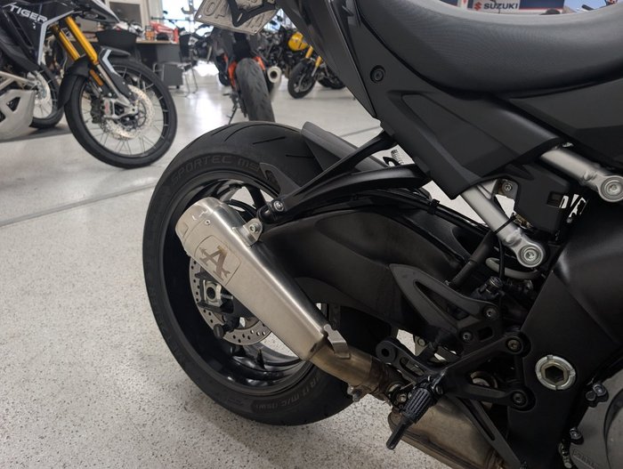 2023 Suzuki GSX-S1000 Black