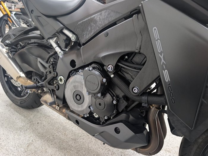 2023 Suzuki GSX-S1000 Black