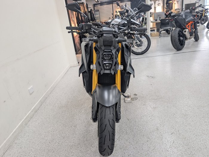 2023 Suzuki GSX-S1000 Black
