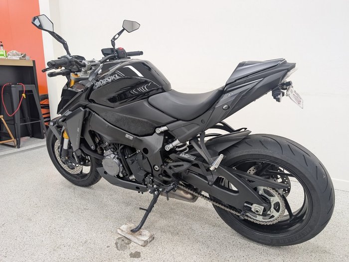 2023 Suzuki GSX-S1000 Black