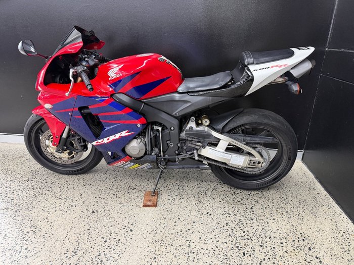 2005 Honda CBR600RR RED
