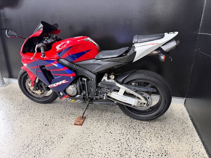2005 Honda CBR600RR RED