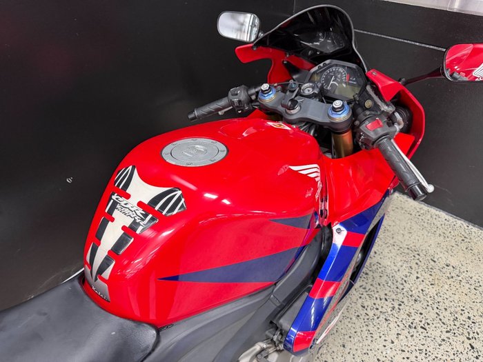 2005 Honda CBR600RR RED