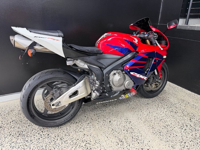 2005 Honda CBR600RR RED