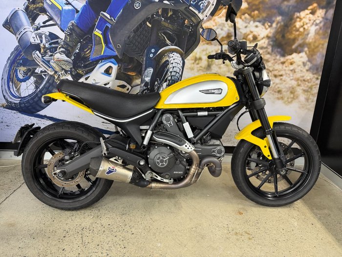 2016 DUCATI SCRAMBLER ICON YELLOW