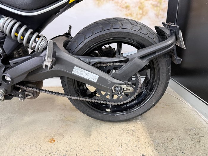 2016 DUCATI SCRAMBLER ICON YELLOW