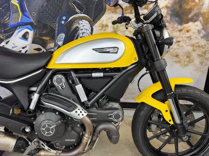 2016 DUCATI SCRAMBLER ICON YELLOW