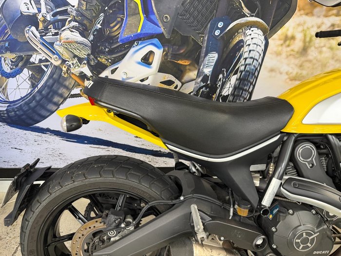 2016 DUCATI SCRAMBLER ICON YELLOW