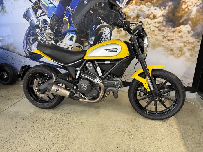 2016 DUCATI SCRAMBLER ICON YELLOW