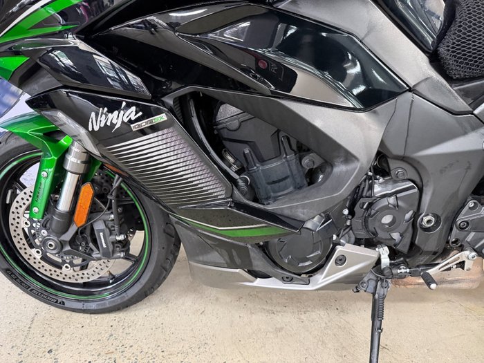 2023 Kawasaki NINJA 1000SX GREEN