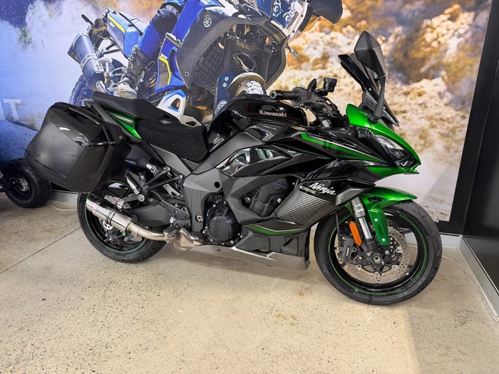 2023 Kawasaki NINJA 1000SX GREEN