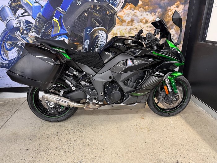 2023 Kawasaki NINJA 1000SX GREEN