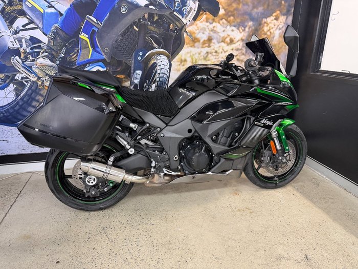 2023 Kawasaki NINJA 1000SX GREEN