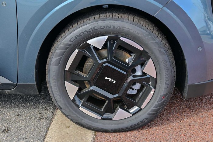2026 Kia Carnival GT-Line