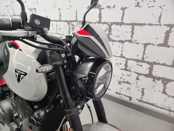 2026 Triumph Trident 800 Trident Grey
