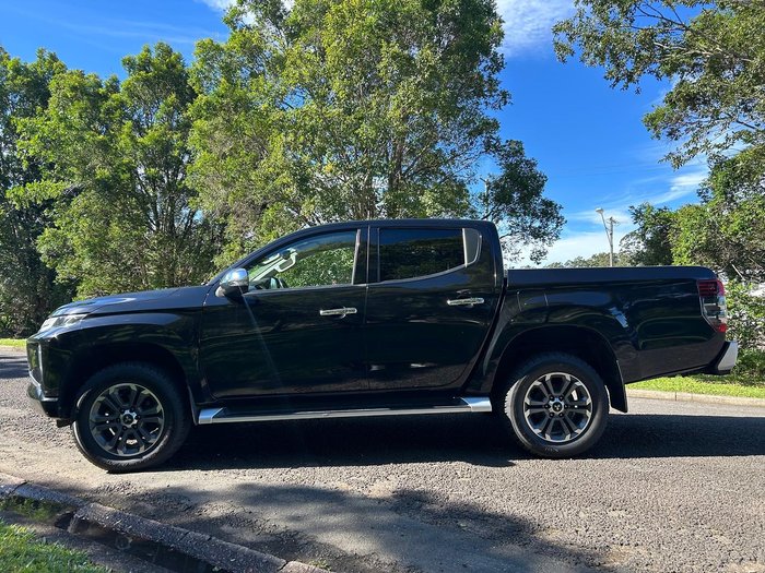 2021 Mitsubishi Triton GLS