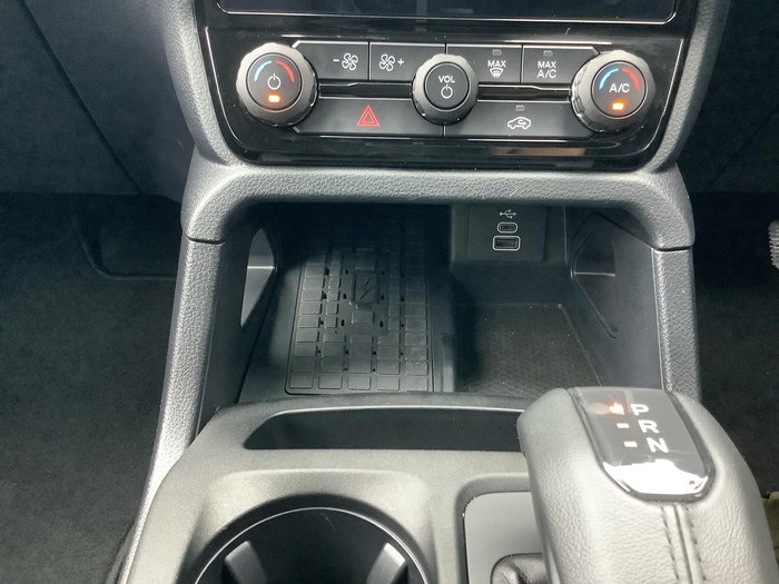 2025 Ford Everest Sport