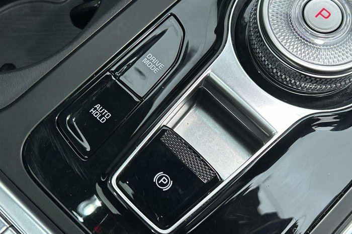 2024 Kia Carnival GT-Line