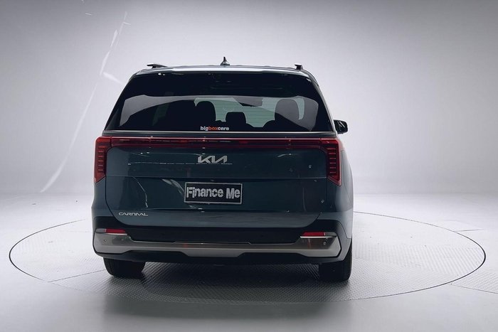 2024 Kia Carnival GT-Line