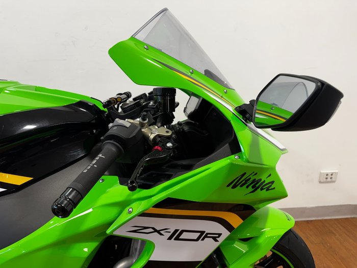 2025 Kawasaki NINJA ZX-10R GREEN