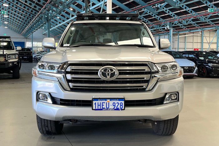 2020 Toyota Landcruiser GXL
