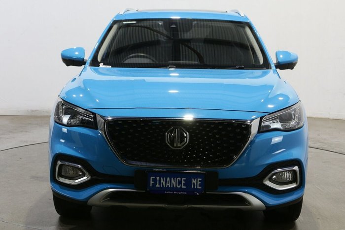 2022 MG HS Essence