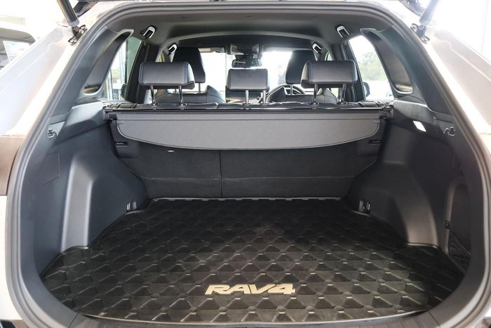 2023 Toyota RAV4 XSE