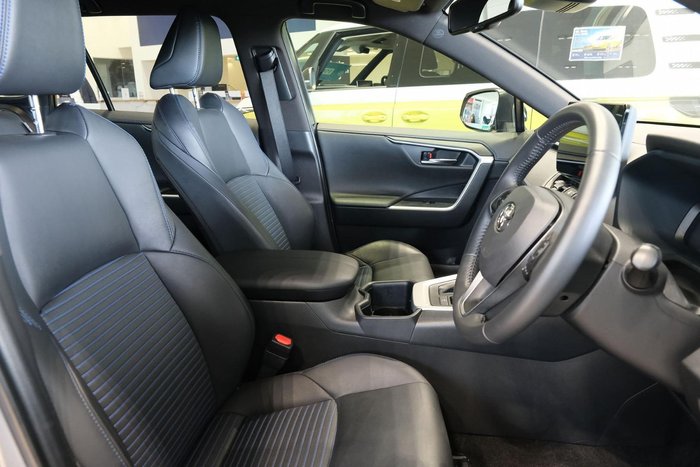 2023 Toyota RAV4 XSE