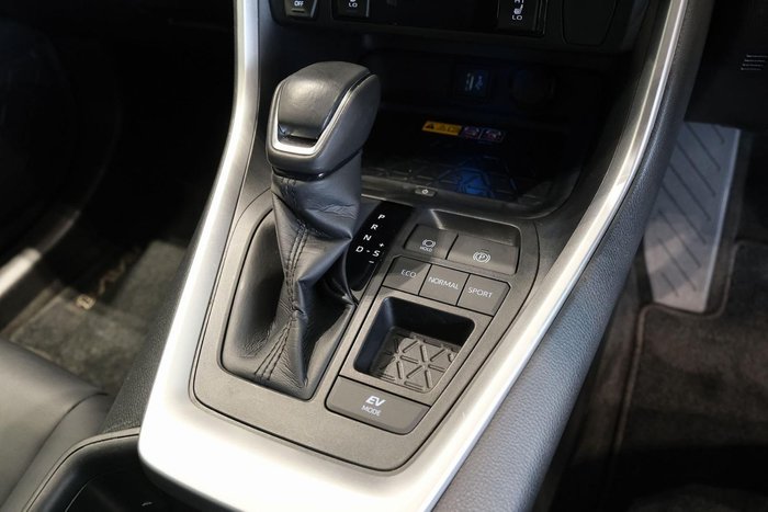 2023 Toyota RAV4 XSE