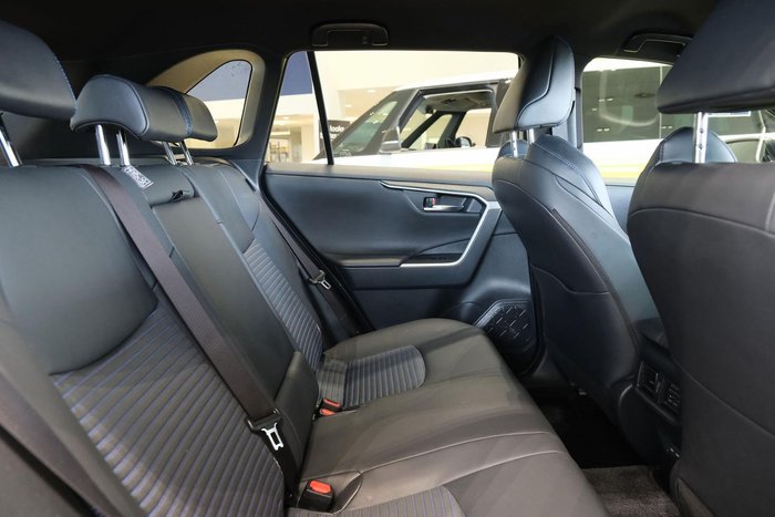 2023 Toyota RAV4 XSE