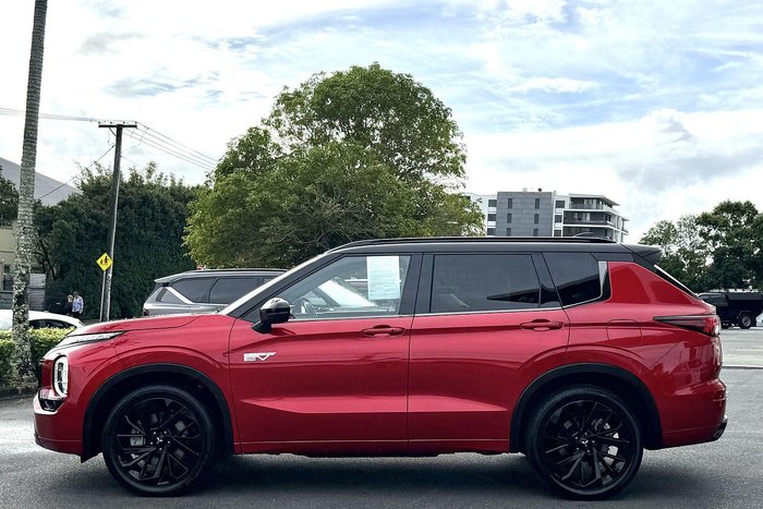 2024 Mitsubishi Outlander PHEV GSR