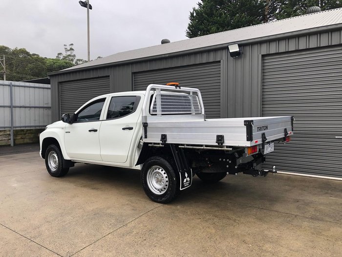 2022 Mitsubishi Triton GLX