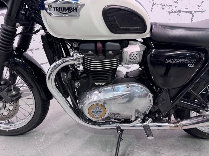 2017 Triumph Bonneville T100 (900cc) Bonneville Blue
