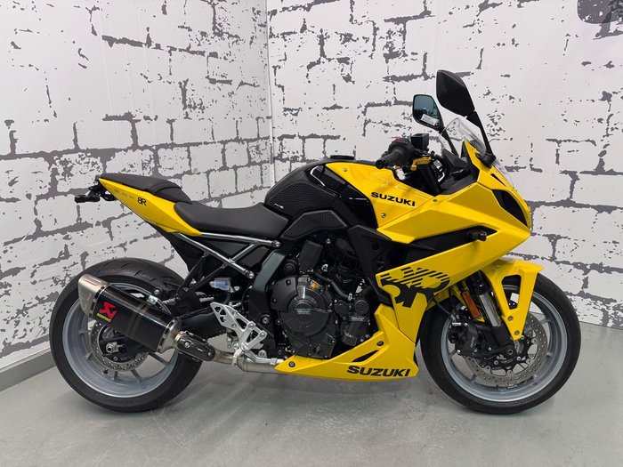 2025 Suzuki GSX-8R GSX-R Yellow