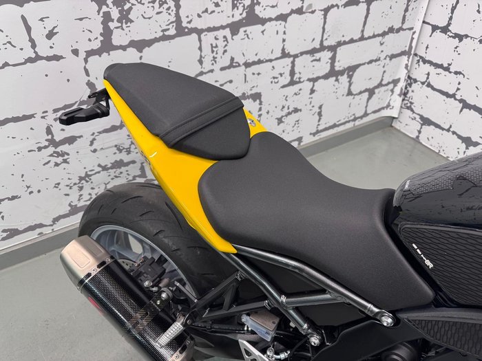 2025 Suzuki GSX-8R GSX-R Yellow