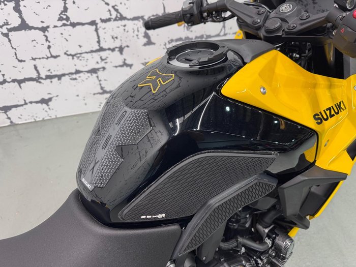 2025 Suzuki GSX-8R GSX-R Yellow