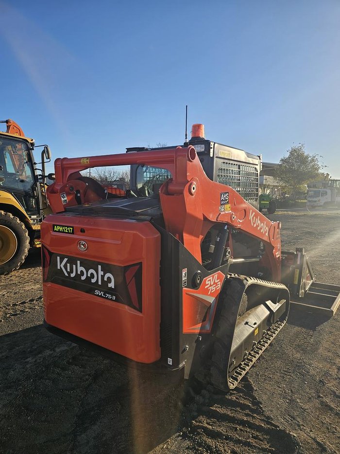 2026 Kubota Svl75-3