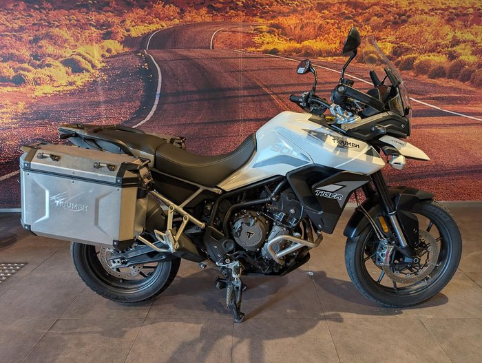 2020 Triumph Tiger 900 GT Pro Tiger White