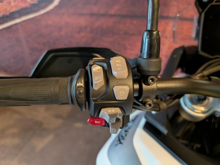 2020 Triumph Tiger 900 GT Pro Tiger White