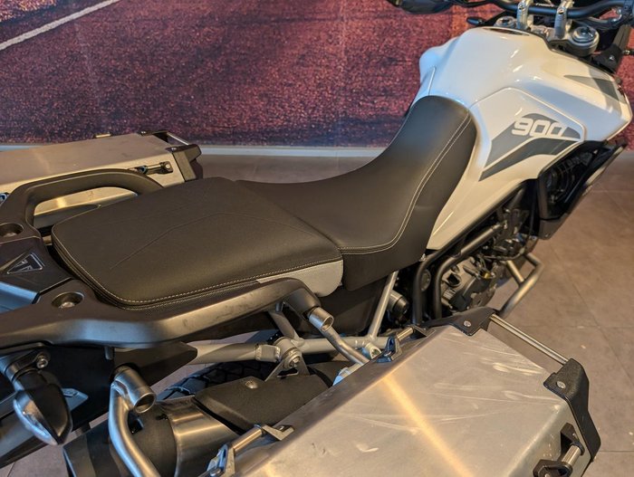 2020 Triumph Tiger 900 GT Pro Tiger White