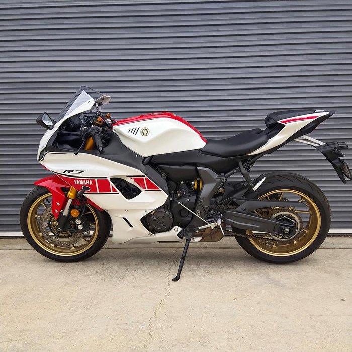 2021 Yamaha YZF-R7 HO 60th Anniversary WGP