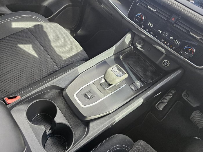 2025 Nissan QASHQAI ST-L