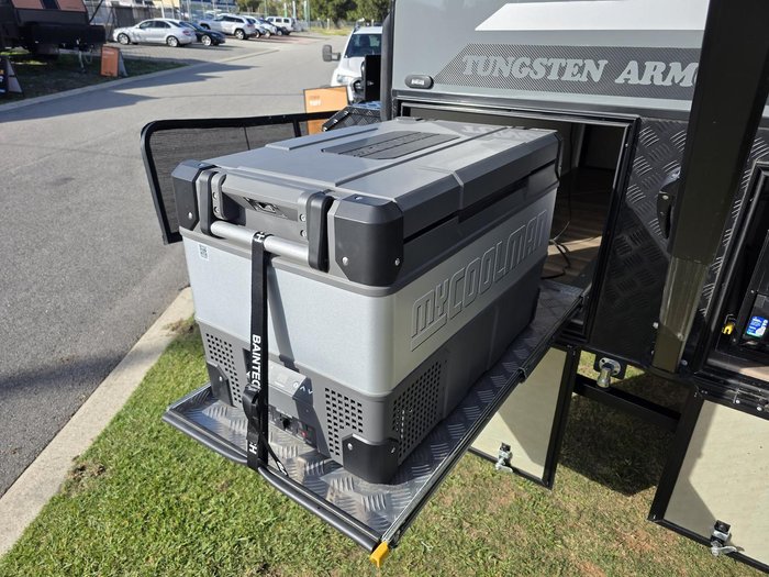 2024 Urban Caravans Armorlite 16' Dual Bunk
