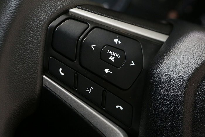 2022 Isuzu MU-X LS-M