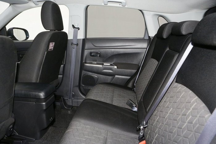 2024 Mitsubishi ASX LS