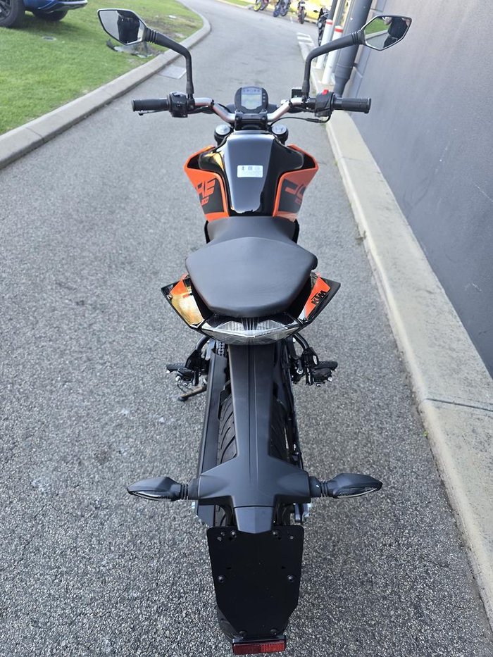 2024 KTM 200 Duke Duke