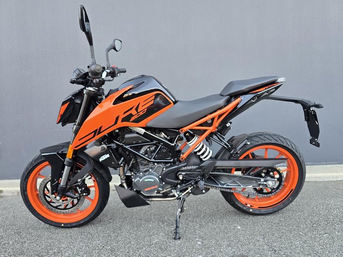 2024 KTM 200 Duke Duke