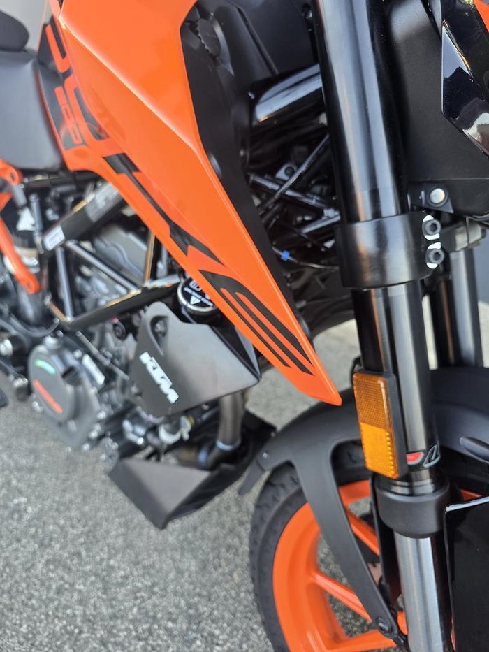 2024 KTM 200 Duke Duke